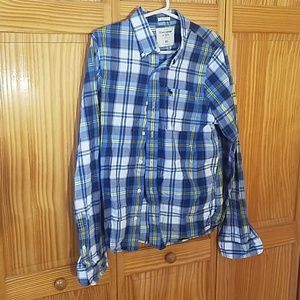 Plaid Button Down Muscle fit
